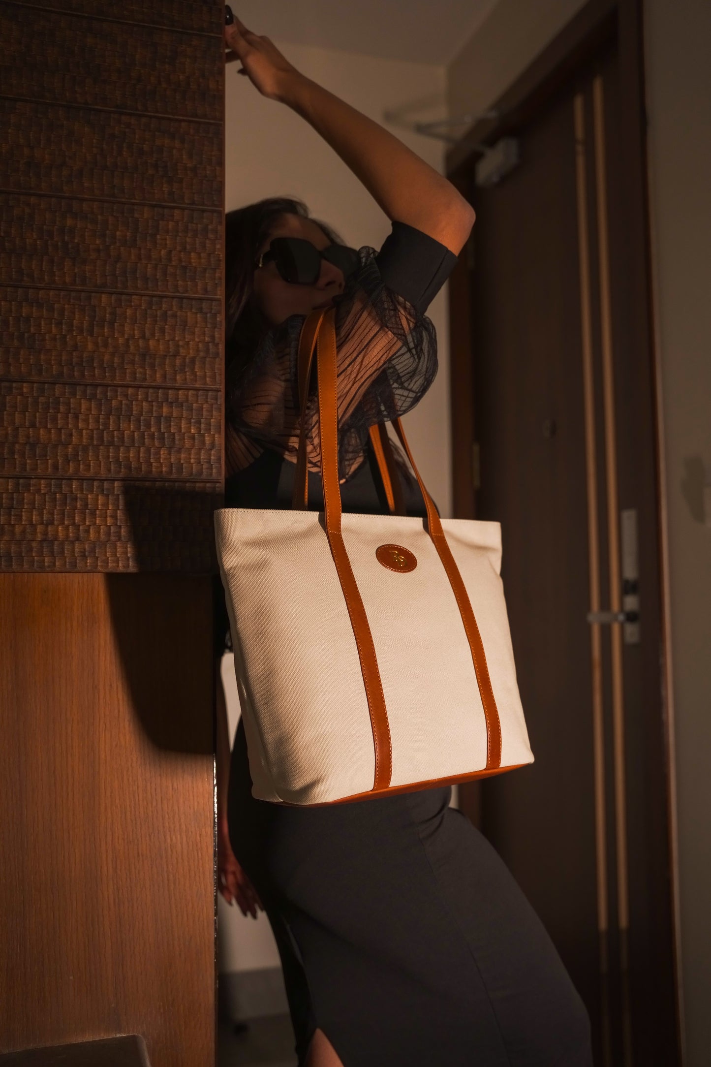 Beatrix - Tote Bag