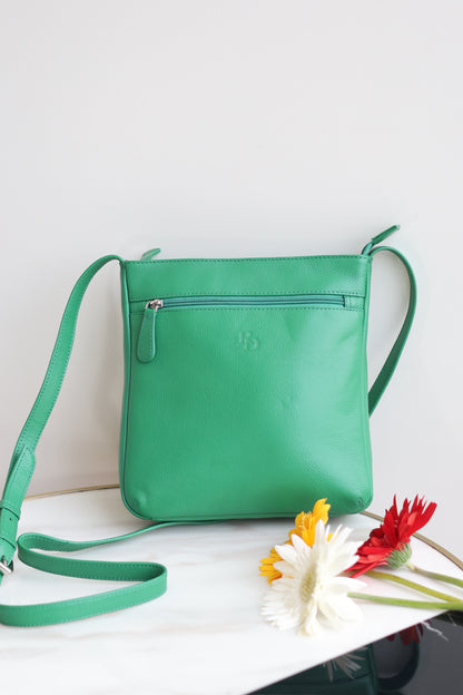 Effortless Essentials Green Cross body bag